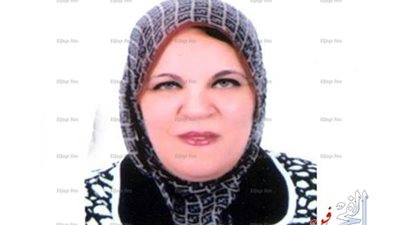 مد خدمة شوقية عباس رئيسًا للقطاع الاقتصادي