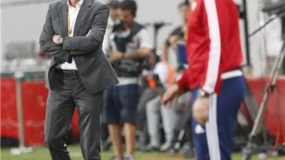 المنتخب السعودي يستدعي عسيري وشراحيلي