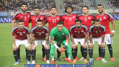 بعثة المنتخب تصل جنوب أفريقيا وتؤدي صلاة الجمعة في فندق الإقامة