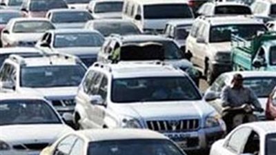 شلل مروري وتكدس السيارات إثر حادث تصادم بين 5 سيارات بالإسكندرية