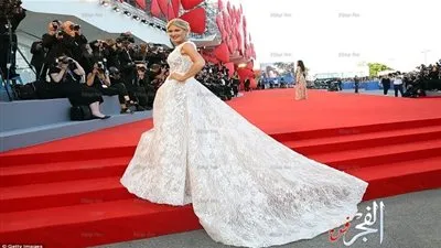 أبرز إطلالات النجوم على 