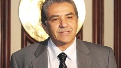 اليوم.. وزير البيئة يزور الشرقية لتفقد ماكينات قش الأرز