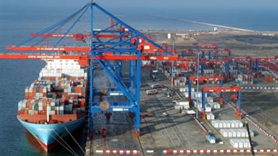 ميناء بورسعيد يستقبل 3612 طن رخام 