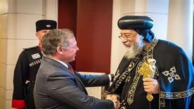 عاهل الأردن: قانون بناء الكنائس فى مصر أولى خطوات الإصلاح