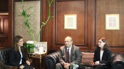 وزيرة التعاون الدولي تبحث مع البنك الدولى تمويل برنامج تنمية الصعيد بـ500 مليون دولار