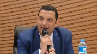 الأمير فيصل آل سعود يختار 