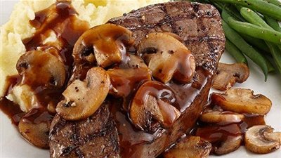 طريقة تحضير ستيك اللحم مع الخضروات وصوص المشروم