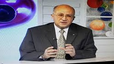 عميد معهد القلب: 33% من المصريين أُُصيبوا بأمراض خطيرة بسبب ثورة 25 يناير