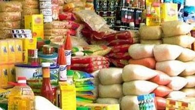 بعد أزمة الألبان والسكر.. قوى سياسية تطالب 