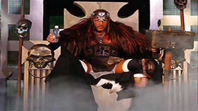  لقب جديد للنجم  تربل اتش من WWE