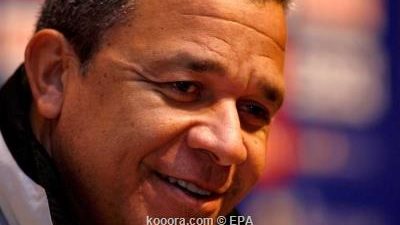 انجوس يضع شرطا لفوز السعودية على العراق