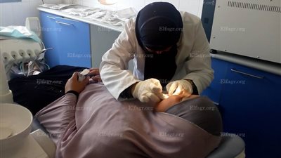 توقيع الكشف على 820 مريض خلال قافلة طبية بـ