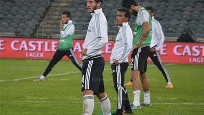 ضياء السيد: يجب الاستفادة من قدرات رمضان صبحي ومصطفى فتحي