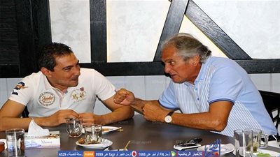 صور عزومة محمد بركات مع مانويل جوزيه  