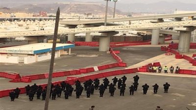 فرضية.. الاشتباه في حقيبة أثناء التفويج لقطار المشاعر