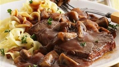 أفضل طريقة لعمل البيكاتا بالمشروم لعيد الأضحى