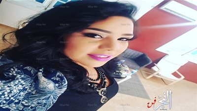 شيماء سيف تهنئ دنيا سمير غانم على فيلم 