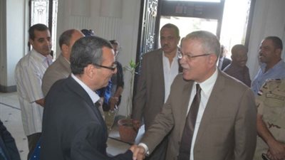 محافظ المنيا الجديد: تنظيم حملات توعية للحد من النعرة الطائفية 