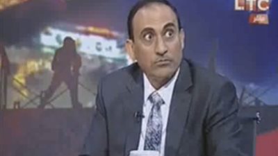 نائب يخشى إهانته على الهواء.. والمتصل: 