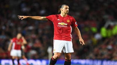 إبراهيموفيتش يصدم باريس سان جيرمان