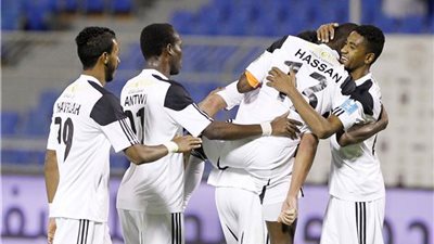 الشباب السعودي يستوفي التزاماته المالية لتسجيل محترفيه الجدد