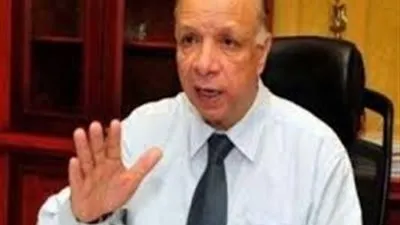 مصطفى بكري: 