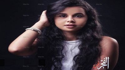 منة عرفة تصدم جمهورها بأنوثتها.. ومتابعيها: 