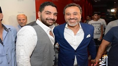 فى العرض الخاص.. إيهاب فهمي يمتنع عن الحديث حول مشاكل 