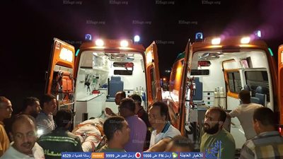 إصابة شخصين أثر إنقلاب سيارة ملاكى بطريق 