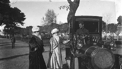 شاهد.. أول سيارة دخلت مصر الخديوية