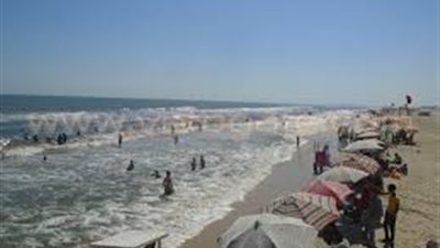 طوارىء بجمصة والعمل 3 مناوبات لتنظيف المصيف لاستقبال المصطفين فى عيد الأضحى 