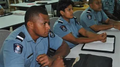 السلطات في فيجي تحتجز قادة معارضين ونقابيين