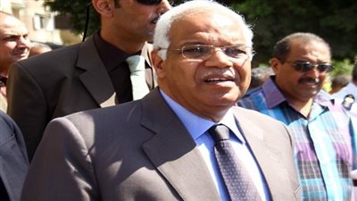 وزير النقل يكشف عن موعد الإنتهاء من كوبري عدلي منصور ببنى سويف