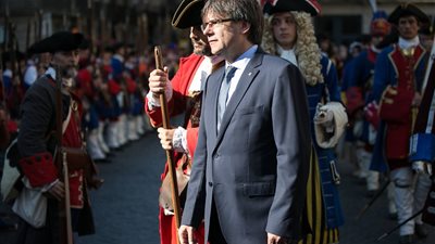 رئيس كتالونيا يقترح استفتاءً للانفصال أمام حكومة إسبانيا