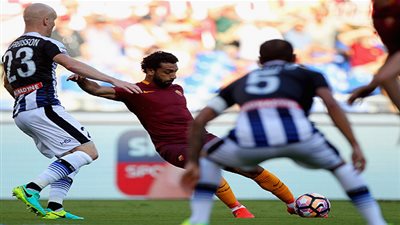 بالفيديو.. محمد صلاح يلدغ شباك سامبدوريا بهدف رائع