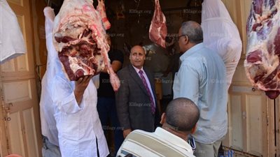 انتعاش ورواج للحوم بمنافذ محافظة الدقهلية والقوات المسلحة قبل العيد بساعات 