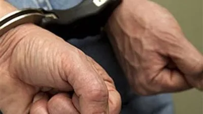 ضبط شخصين بشرم الشيخ يتاجران في العملة