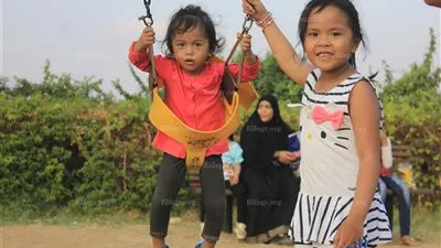 احتفالات الأطفال فى أول أيام العيد بحديقة الأزهر