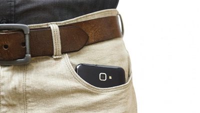 تحذير .. لا تضع هاتفك بالقرب من هذا المكان لأنه يدمر حيواناتك المنوية!