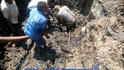 إصلاح خط مياه الحرس الوطني ببنها بعد انقطاعها في أول أيام العيد (صور)
