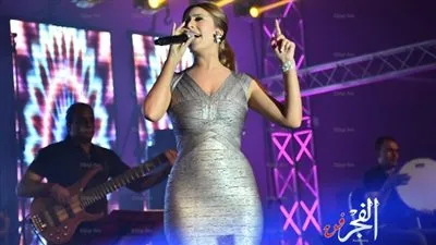 جنات تشعل مسرح حفلها بالغردقة (صور)