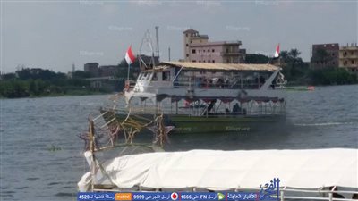 إقبال المواطنين على الرحلات النيلية  للإحتفال بثانى أيام العيد فى كفر الشيخ  (صور)
