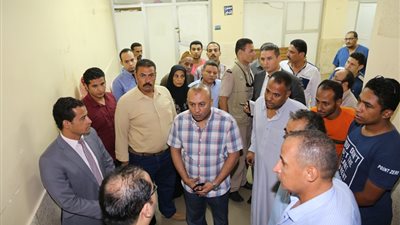 محافظ المنوفية يحيل طبيب بمستشفى أشمون للتحقيق ويأمر بتوفير أسطوانات الأكسجين