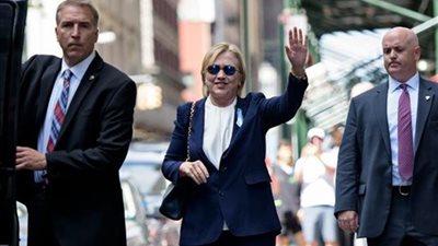 طبيبة كلينتون: المرشحة بصحة جيدة ومؤهلة لتولي الرئاسة