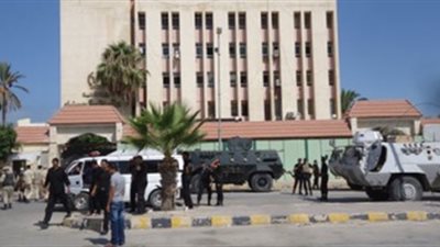 ضبط 33 هارب من أحكام و97 مخالفة مرورية رابع ايام العيد في العريش