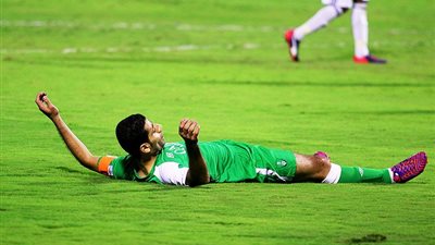 الأهلي يحمّل طبيب المنتخب مسئولية إصابة قائده