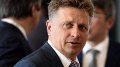 وزير النقل الروسي يزور القاهرة خلال أيام للتأكد من سلامة المطارات المصرية