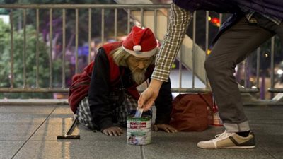 معاقبة 6 مسؤولين صينيين على خلفية مصرع أسرة كاملة بسبب الفقر المدقع