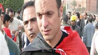 حارس مرمى الأهلي يتراجع عن موقفه المضاد للقوات المسحلة ويشيد برجالها