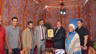 محافظ البحيرة لـ